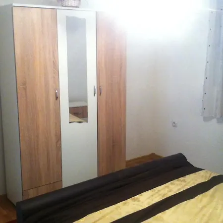 La Rejna Casa de hóspedes Semizovac