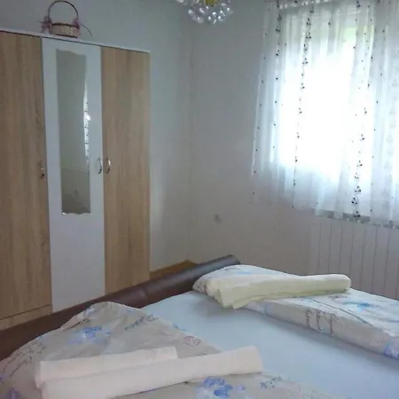 Casa de hóspedes La Rejna