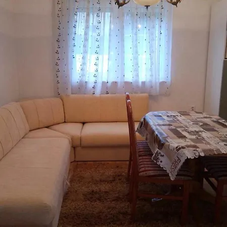 Casa de hóspedes La Rejna